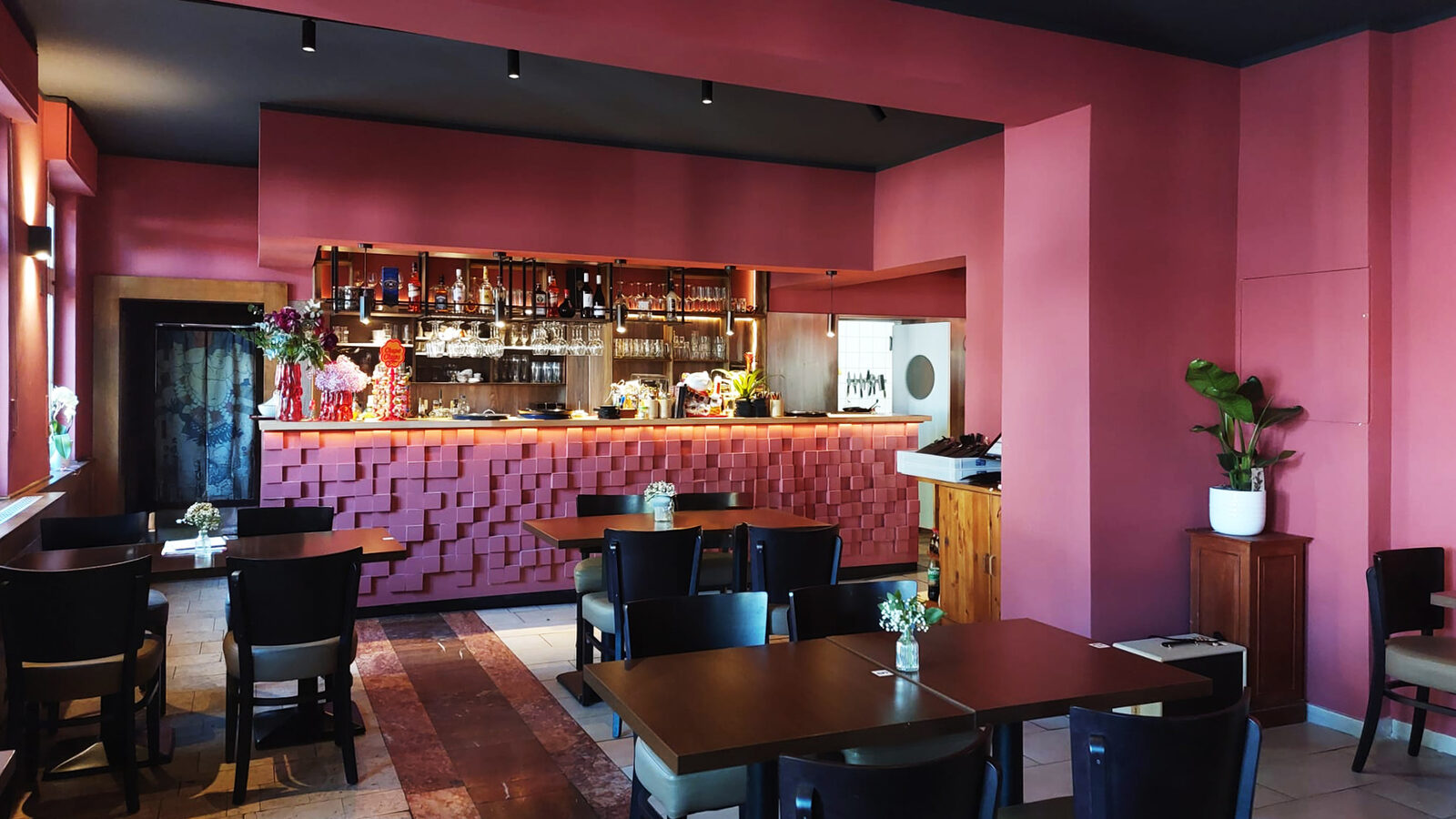 Bar im Q-Garden